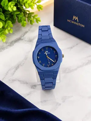 Stylish Minimalist Analog Wrist Watch